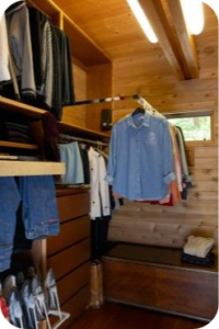 Pull-down Hanger Rail in Closet organization